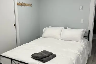 Image de Ocean bliss! Walking distance to beach!