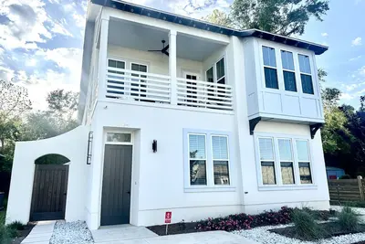 Image de Casa Callie - in the heart of downtown Ocean Springs!