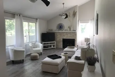 Image de Spacious Cape May 3 bedroom home with large pool