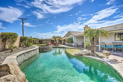 Image de Bermuda Dunes Home w\/ Private Pool + Hot Tub!