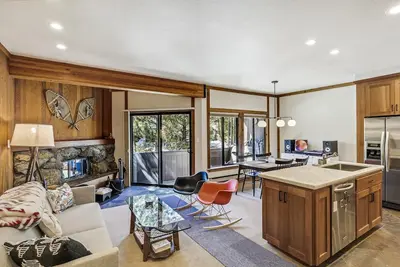 Image de One Bedroom walking distance to Palisades Tahoe!
