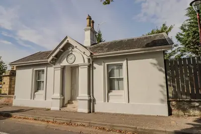 Porter'S Lodge, family friendly, with a garden in Inverness