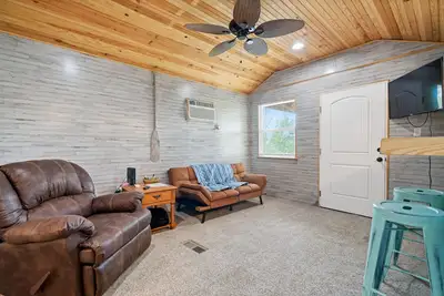 Image de Lucky's Canoe & Kayak Cabin #2 - Caddo River Access!