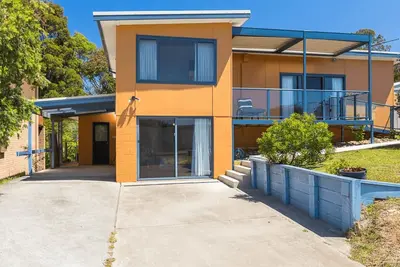 Image de 104 Tallawang Avenue, Malua Bay