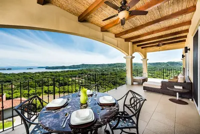 Image de Pura Vida of Coco Bay