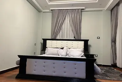 Image de It’s brand new house had a Janlater and no worries about watering