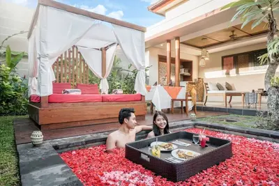 Image de Romantic onebedroom villa near Airport