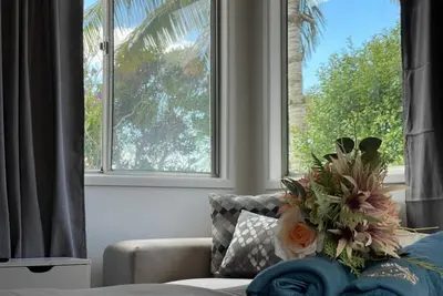 Image de Modern than 3 bedroom house with office space in the center of Kallangur