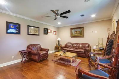Image de Homey Greenwood Getaway w/ Patio & Backyard