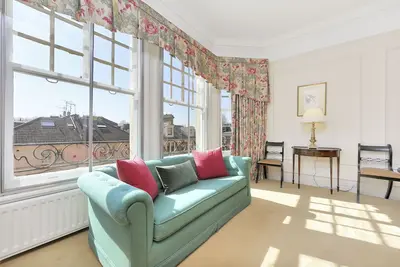 Image de No 1 The Mansion Apartments by Mansley