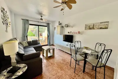 Image de Lovely 2 bedroom apartment right in the centre of Caleta de Fuste