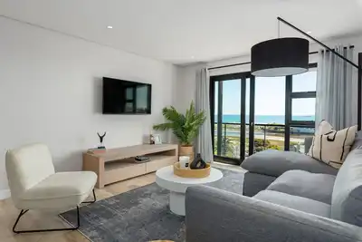 Image de Brand New Seaside Apartment | Views | Lagoon Beach