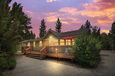 Image de The Bearpaw Bungalow Near the Lake w/fenced yard