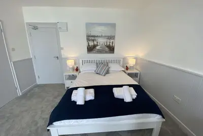 Mermaids View Luxury Studio @ Sunnybeach