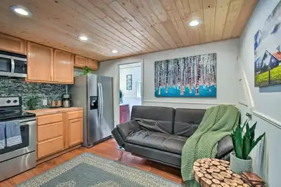 Image de Yelm House Overlooking the Nisqually River!