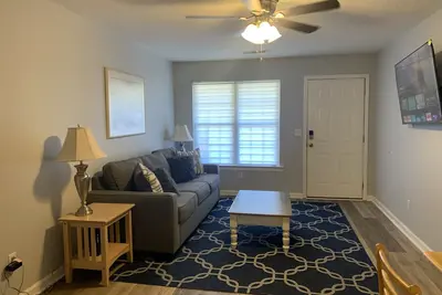 Peaceful 2 Bedroom 2 Full Bath Condo with convenient Location