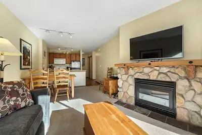 Image de Fireside Lodge 318: Charming 1bdrm Condo w/Shared Hot Tub