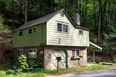 Image de Never Lonesome Woodland Valley: Cozy 2bd Cottage!