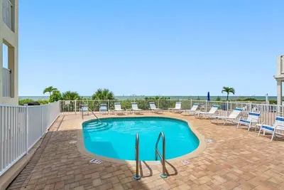 Image de Bbc313 - Amazing Rates! Pool is Open!