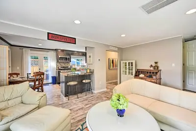 Image de Family-Friendly Kirkland Home ~ 1 Mi to Downtown