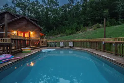 Image de Pool Table | High Speed WiFi | Starry Mountain Night | Secluded Cabin | Red River Gorge, Kentucky!