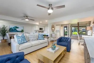 Image de 3br Ka’anapali Retreat | Ocean Views, Gorgeous renovation, Walk to Beach