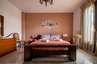 Appartement de vacances \"Casa Zoraide\" avec terrasse privée et Wi-Fi.