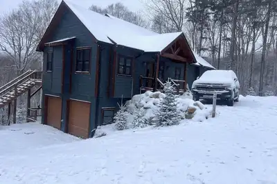 Image de Lazy Bear on Beech with Hot Tub- never loose power with full house Generator
