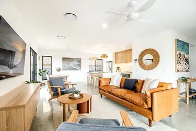 Image de Stylish 4 bedroom house with pool
