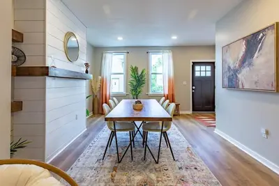 Image de 2 King Beds | Free Parking | Bbq | Arcade | Patio