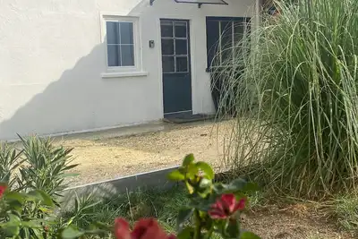 Image de Petite Maison quartier calme, proche toutes commodités