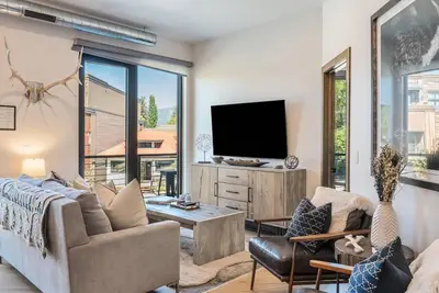 Image de The River's Edge Condo