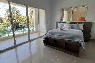 Image de Caribbean style villa directly on the beach