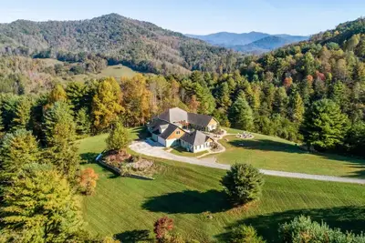 Image de Villa at Stony Woods mountain luxury near Asheville