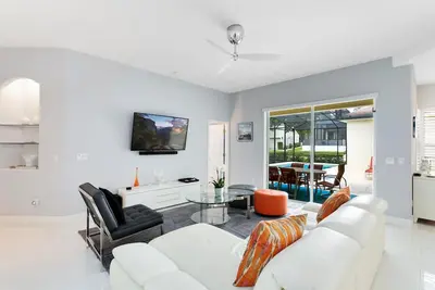Image de Lovely 3 bed home  | 3 Bed, 2. 5 Bath