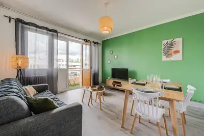 Image de Le Parmelan - Beau T2 avec balcon pouvant accueillir jusqu'à 4 personnes