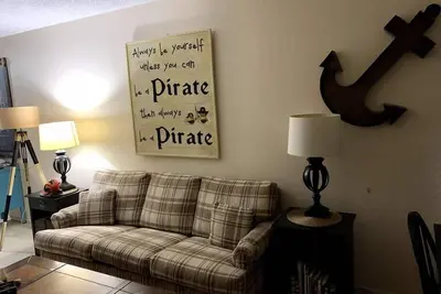 Image de Professor Rousseau's Pirates Lair