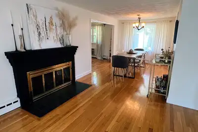 Image de 3 bedroom home 20 mins to Boston\/Salem and more!