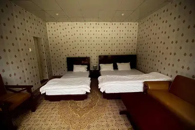 Image de Luxury Resort in Kumrat. 5 min from the waterfall.