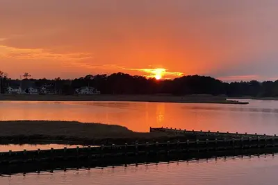 Image de Waterfront Townhome - Decks, Dock & Kayaks – 2 King Suites, 5 Min to Bethany
