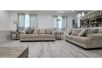 Image de Rent up to 5 bedrooms depending on your group size