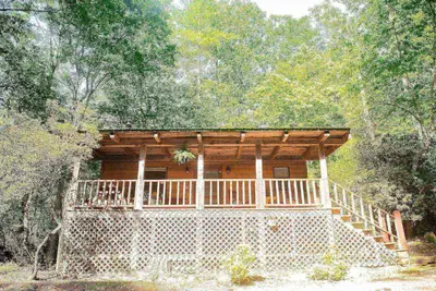 Image de Great Value for a Family Retreat in the Mountains