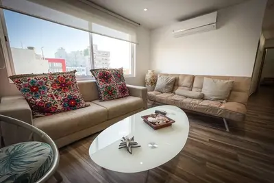 Image de Luxury Downtown Apartment