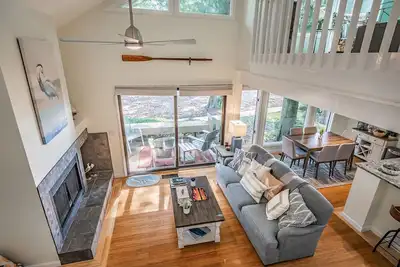 Image de New Listing! Water Views with Short Walk to Dataw Clubhouse and Pool - Sleeps 6
