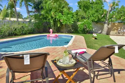 Image de Beach House 51 - Large Heated Pool - 10min from Beach