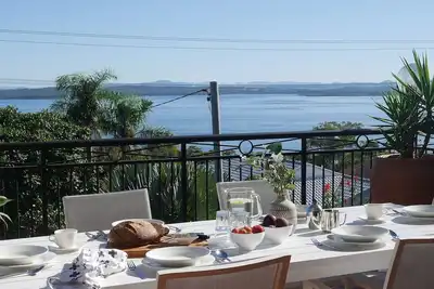 Image de La Cima, 31 Wallawa Road - premium property with stunning views, Wi-Fi, Air Conditioning, Linen and Bed Making Supplied