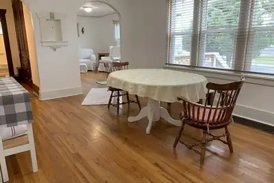 Image de Cheerful 2 bedroom home in Avenues