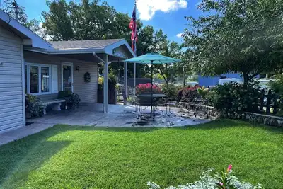 Image de Lakefront Home - Great for Families/Couples - All Seasons