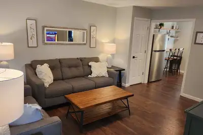Image de Bedroom TVs. 5 Min to Cherokee Lake & C-N Univ