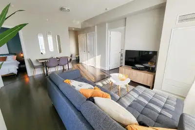 Image de Modern Condo (2bd+2bath), Free Parking